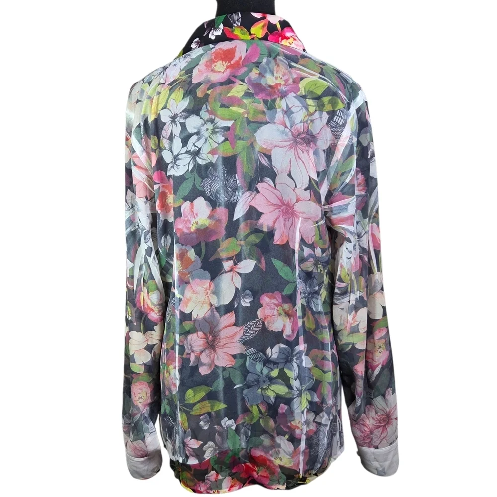 Guess Multicolor Floral Button Down "Inside Out " Blouse Size Med - Picture 4 of 6